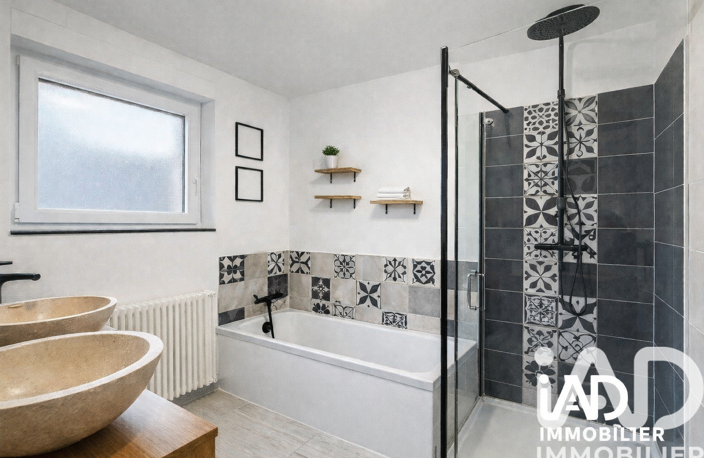 Vente Maison/villa 8 pièces — photo 5