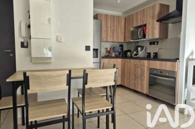 Appartement 3 pièces 122000 €