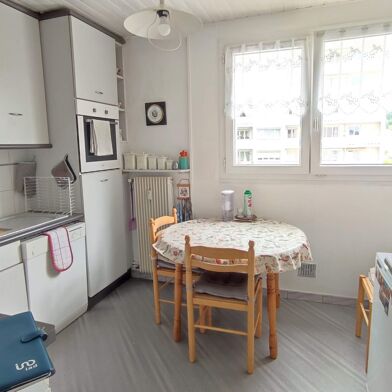 Appartement 4 pièces 119000 €