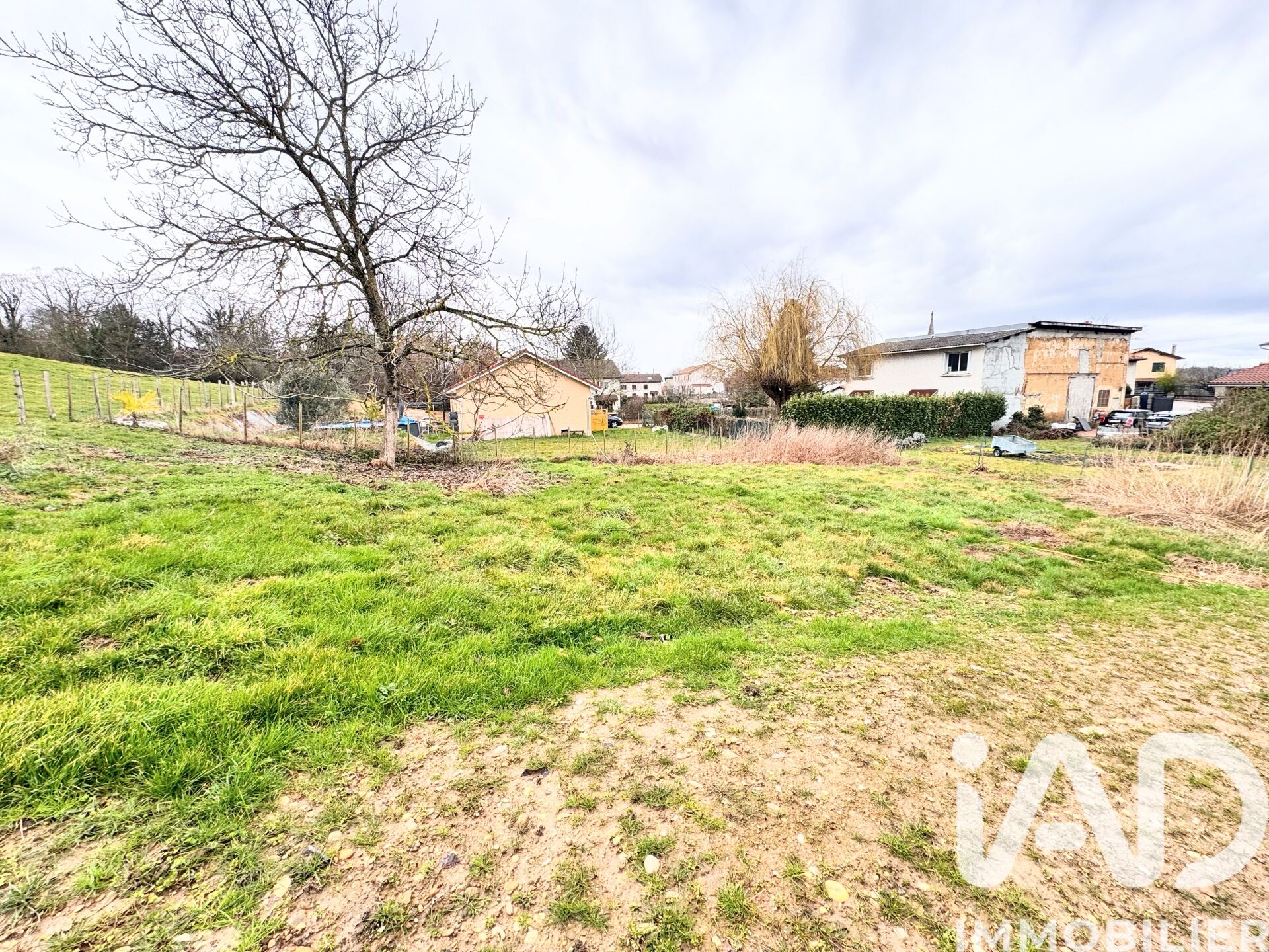 St-Victor-De-Cessieu - 505m²