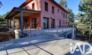 Maison 10 Pièces 305 m² à vendre à Châteauvert (83670)