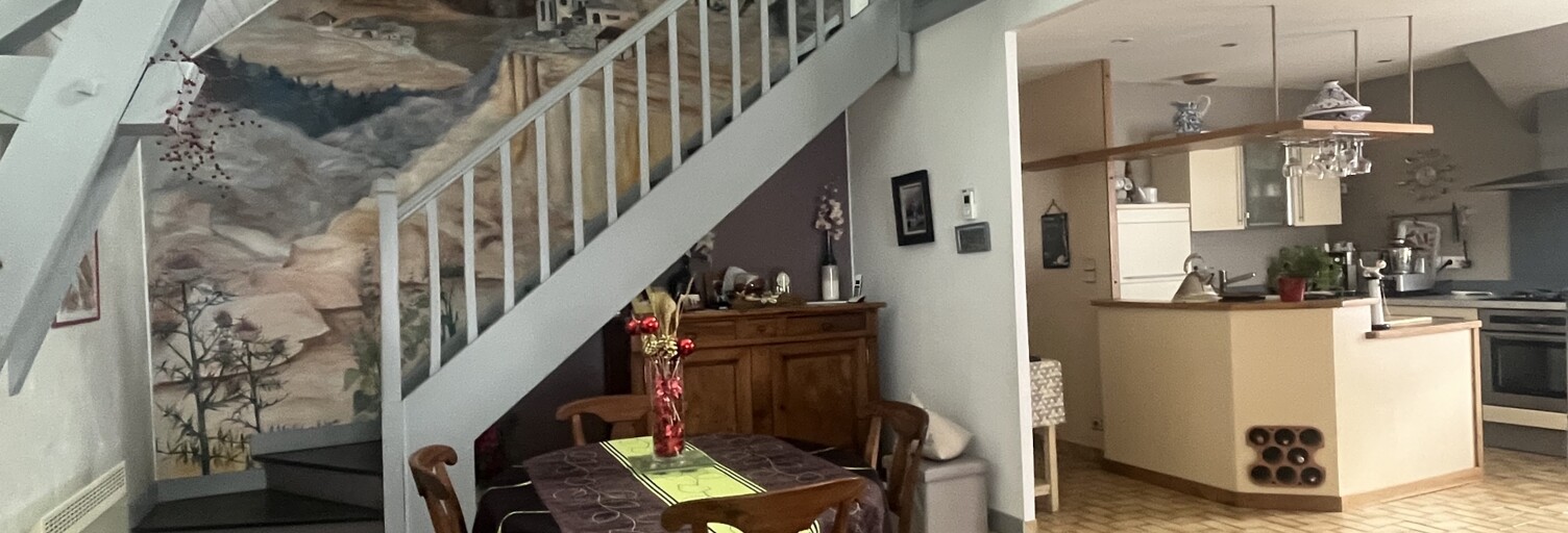 Maison 5 Pièces 120 m² à vendre à Miribel-les-Échelles (38380)