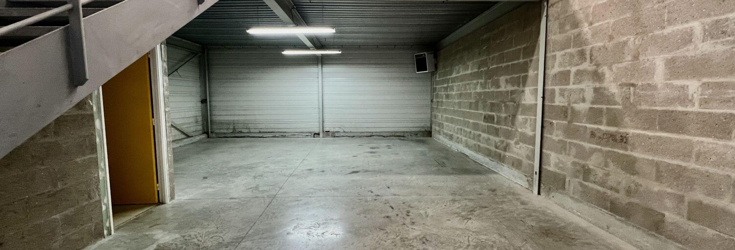 Commerce  138 m² à louer à Santeny (94440)