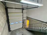 Location Local d'activités 138 m&sup2; — photo 3