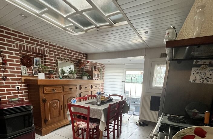 Vente Maison de ville 5 pièces — photo 2