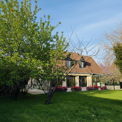 Maison 5 pièces 469000 €