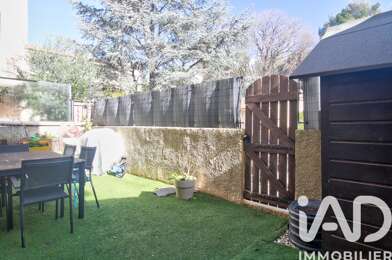 Appartement 4 pièces 308000 €