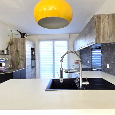 Maison 7 pièces 379000 €