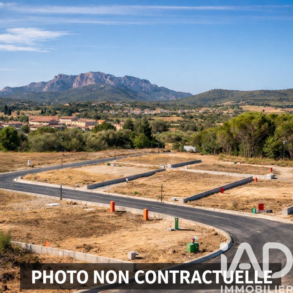 Roquebrune-Sur-Argens - 960m²