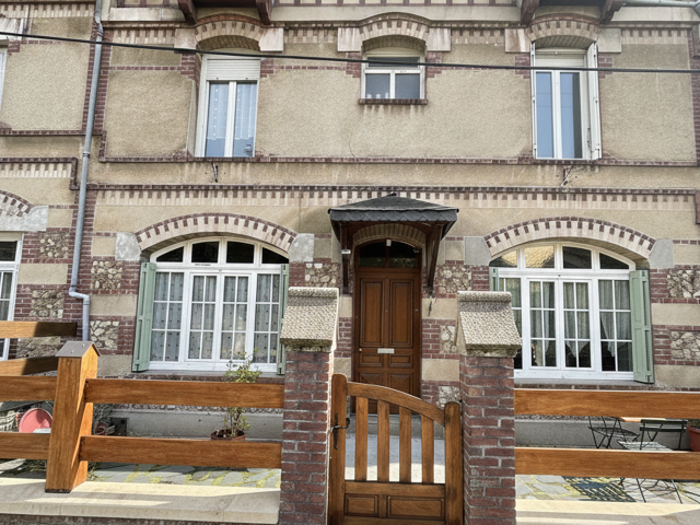 Vente Maison/villa 6 pièces — photo du bien