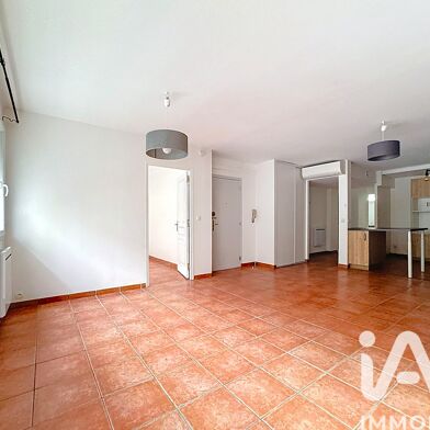 Appartement 4 pièces 126000 €