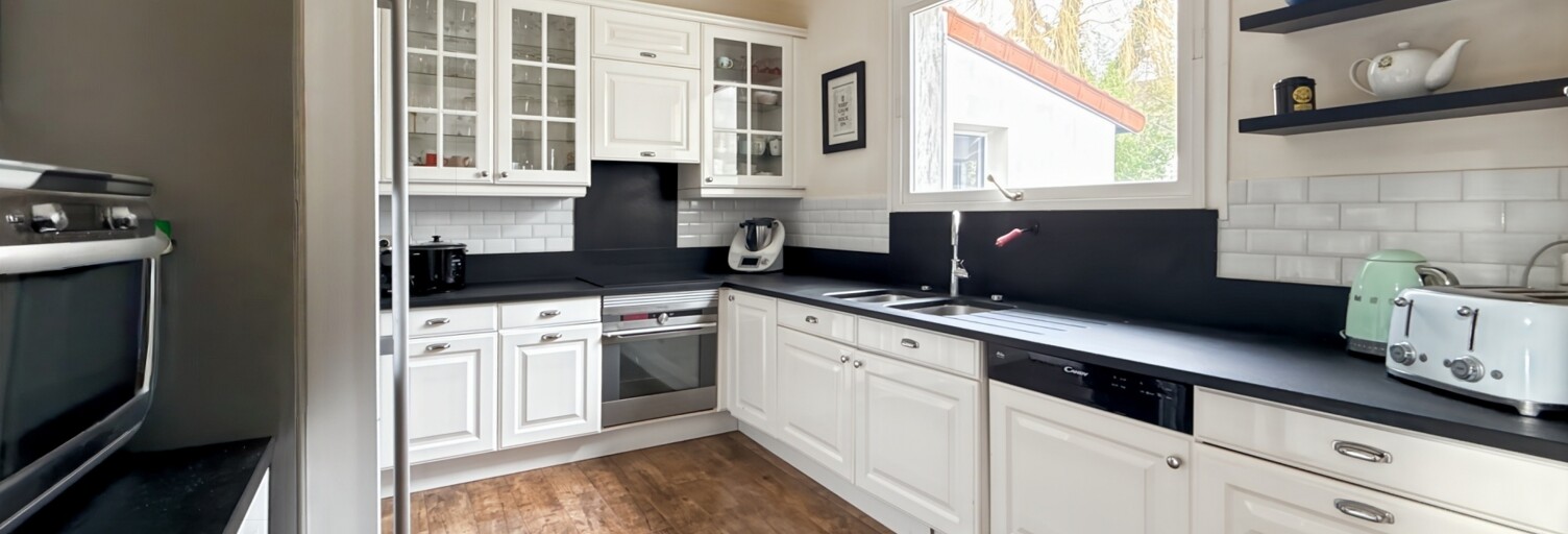 Maison 8 Pièces 280 m² à vendre à Santeny (94440)