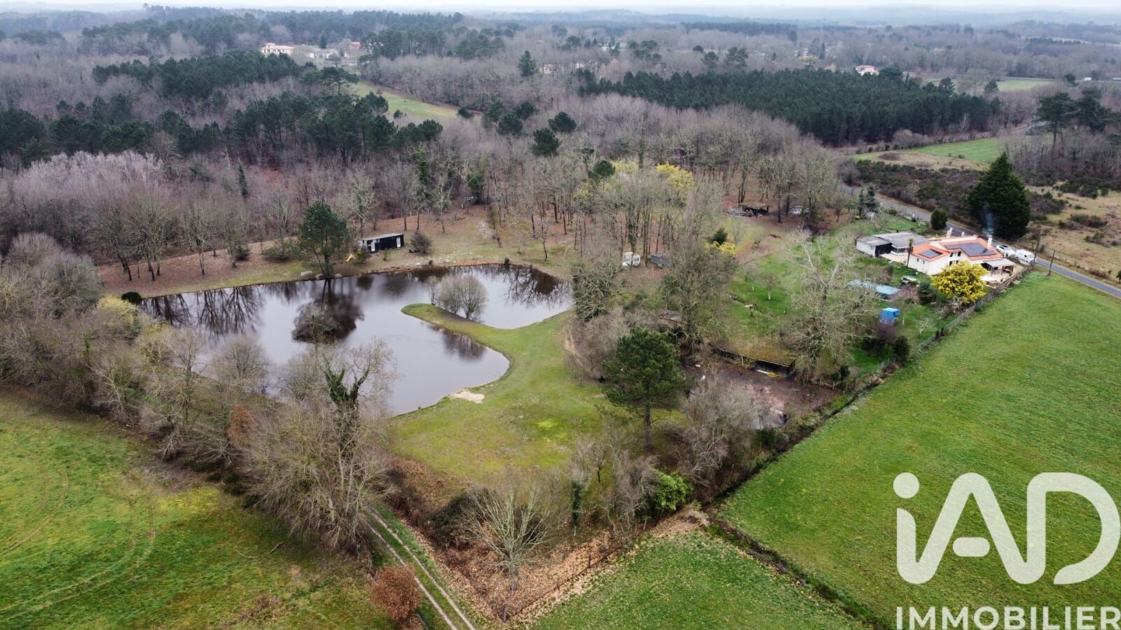 St-Aigulin - 232m² - 8p. - 6ch.