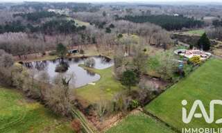 Maison 8 Pièces 232 m² à vendre à Saint-Aigulin (17360)