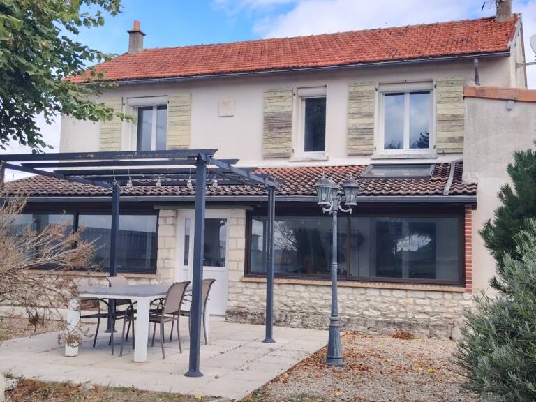 Vente Maison de campagne 7 pièces — photo 1