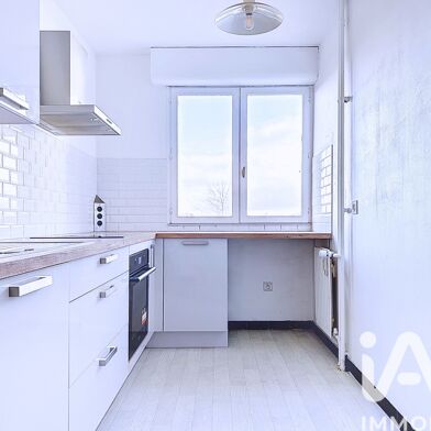 Appartement 3 pièces 145000 €
