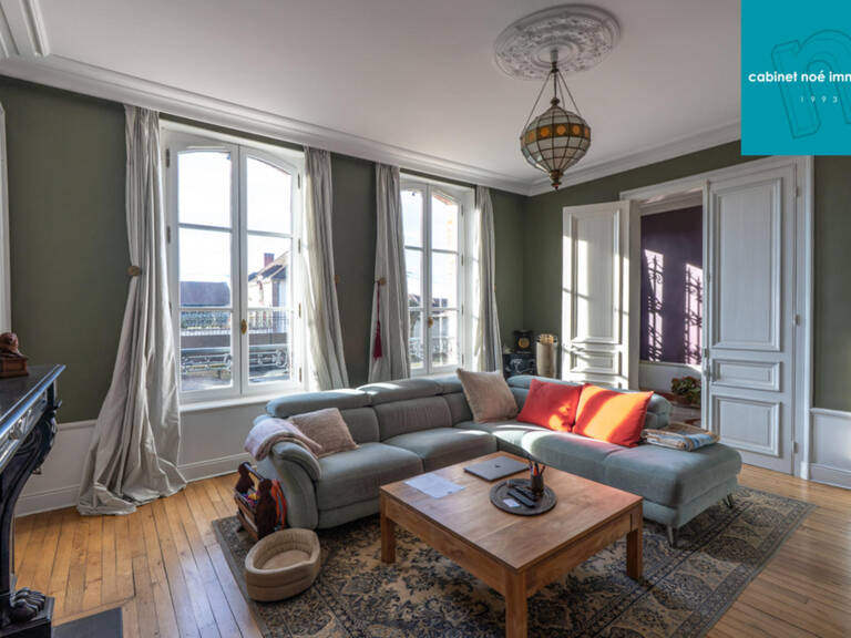 Maison 6 pièces 223 m² — photo 1