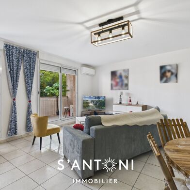 Appartement 3 pièces 164000 €