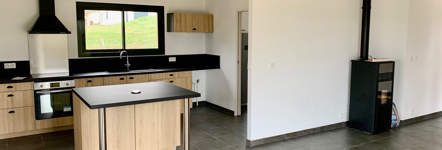 Maison 4 Pièces 96 m² à louer à Bellefont-La Rauze (46090)