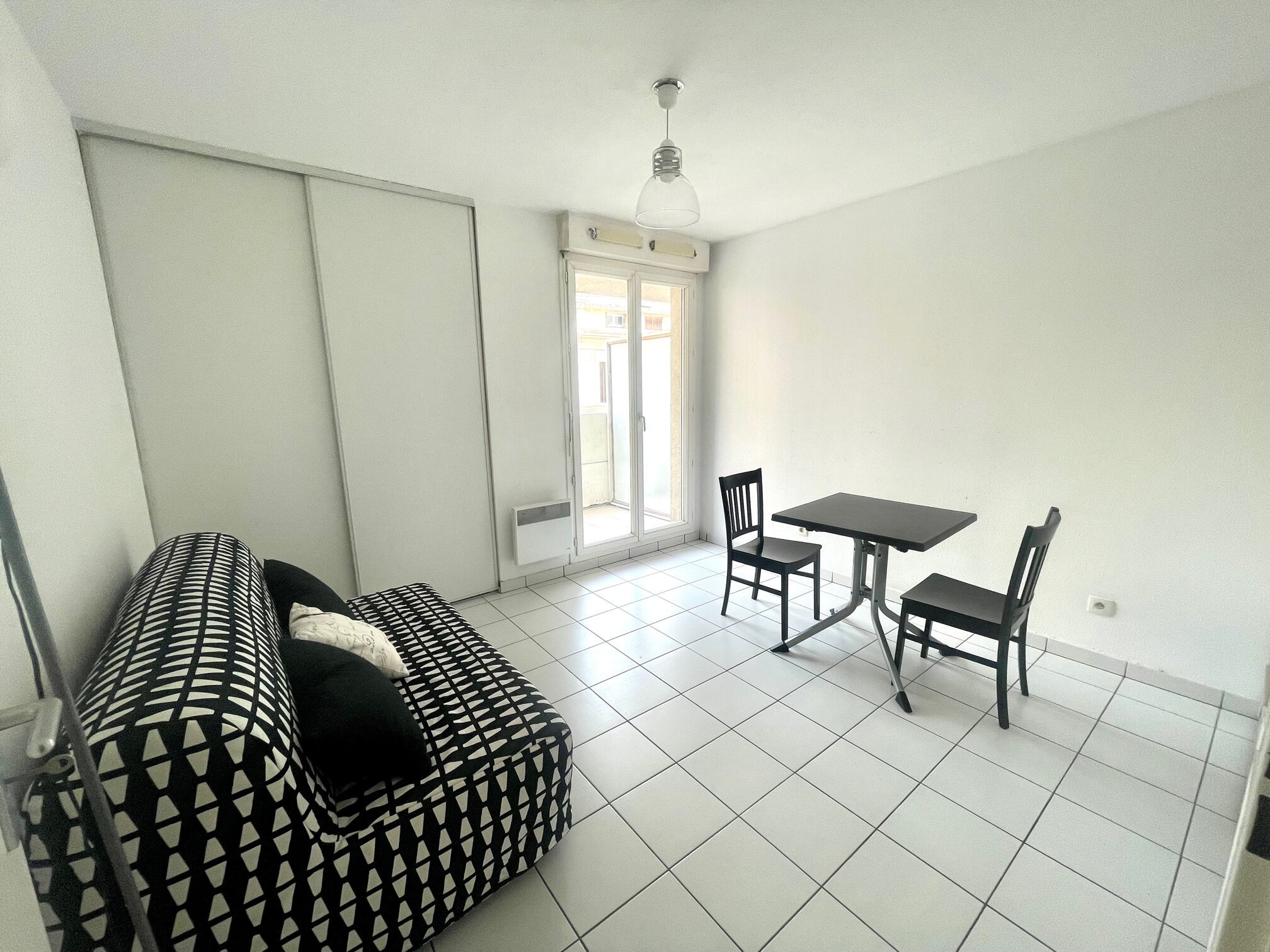 Appartement  T1 à louer Marseille 6eme 13006