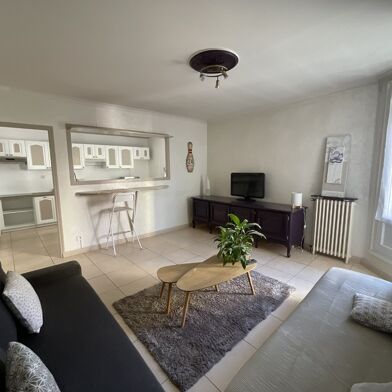 Appartement 4 pièces 850 €