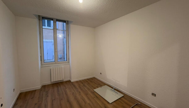Appartement 3 pièces  à louer Saint-Uze 26240