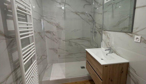 Appartement 3 pièces  à louer Saint-Uze 26240