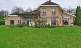 Maison 11 Pièces 318 m² à vendre à Orthez (64300)