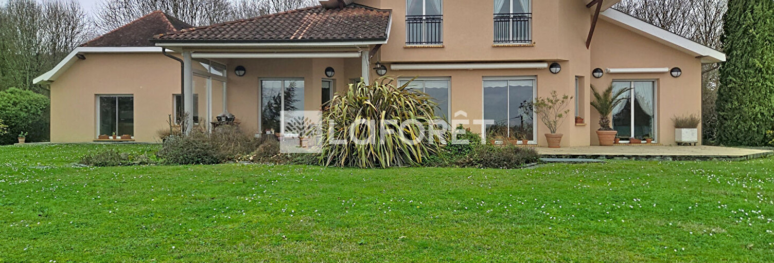 Maison 11 Pièces 318 m² à vendre à Orthez (64300)