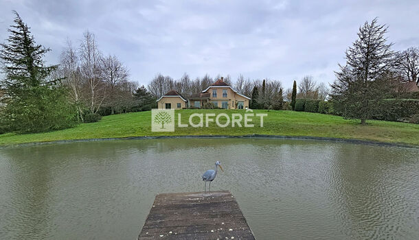 Villa / Maison 11 pièces  à vendre Orthez 64300