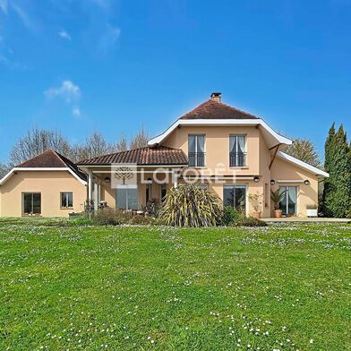 Maison 11 pièces 636000 €