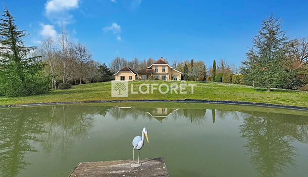 Villa / Maison 11 pièces  à vendre Orthez 64300