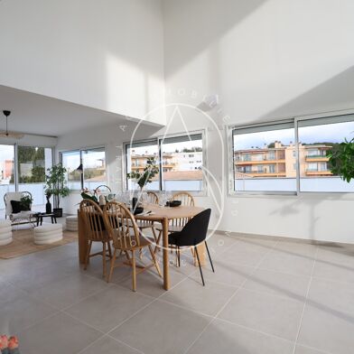 Appartement 4 pièces 605000 €