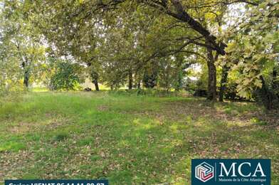 Terrain  165000 €