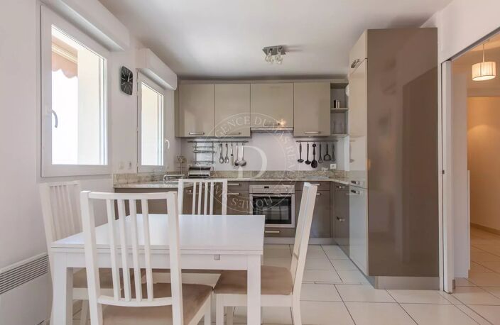 SUPERBE 3 PIECES DERNIER ETAGE AVEC VUE MER — photo 5