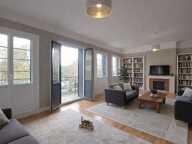 Maison familiale/mixte  Saint-Cyr-Sur-Loire — photo 2