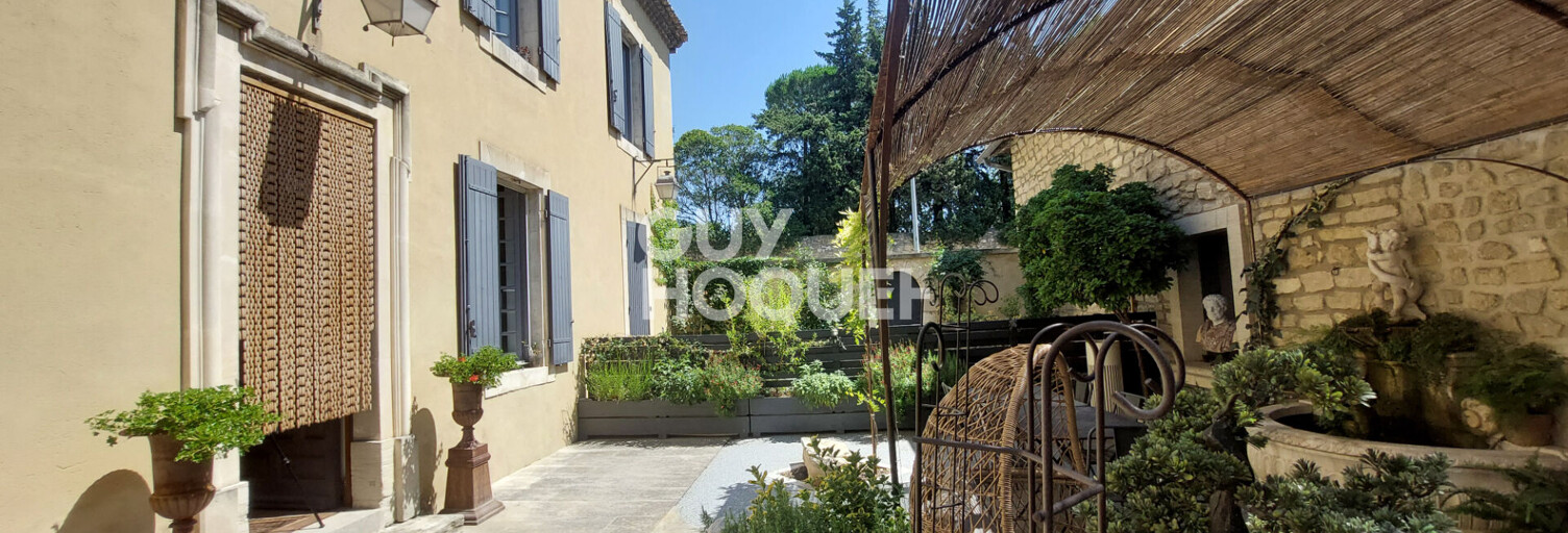 Maison 9 Pièces 252 m² à vendre à Carpentras (84200)
