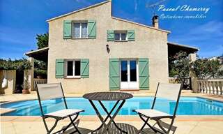 Maison 8 Pièces 165 m² à vendre à Eyguières (13430)