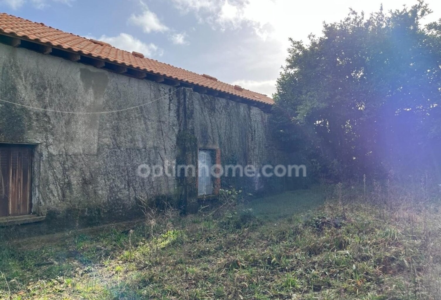 Ensemble immobilier à fort potentiel - Projet rénovation / investissement - JAULDES (16) — photo 1
