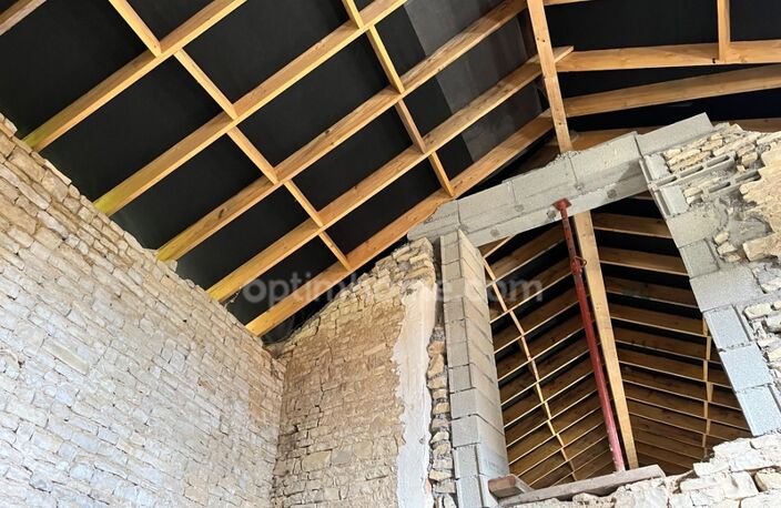 Ensemble immobilier à fort potentiel - Projet rénovation / investissement - JAULDES (16) — photo 2