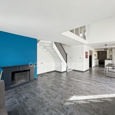 Maison 7 pièces 530000 €