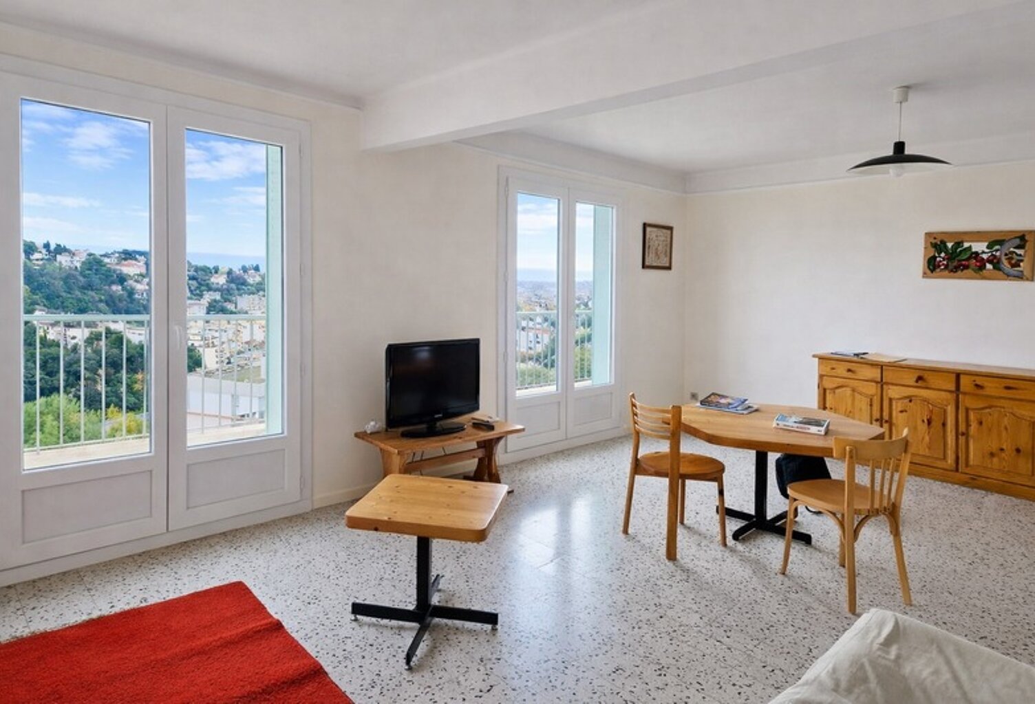 À vendre – Appartement T3 de 70m² terrasse avec vue dégagée, garage fermé et cave – Nice 06100 secteur Henry Dunant — photo 1