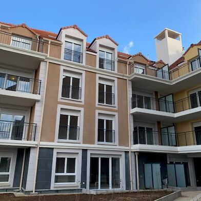 Appartement 3 pièces 956 €