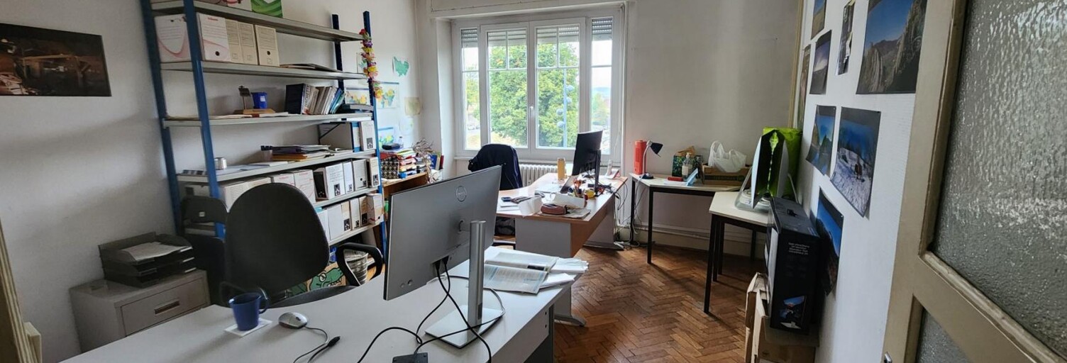 Local industriel 7 Pièces 129 m² à vendre à Besançon (25000)