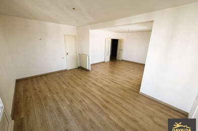 Appartement 3 pièces 99900 €