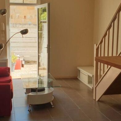 Maison 3 pièces 1100 €