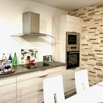 Appartement 2 pièces 1042 €