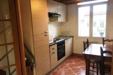 Appartement 3 pièces 1100 €
