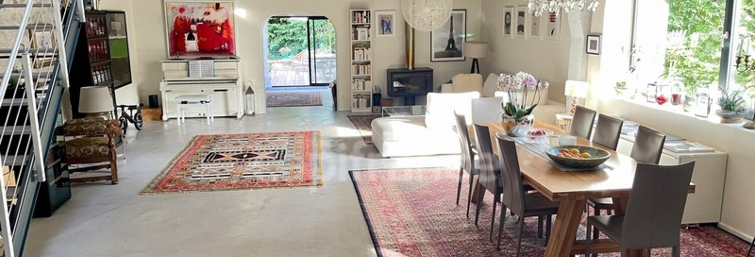 Maison 4 Pièces 187 m² à vendre à Prévessin-Moëns (01280)