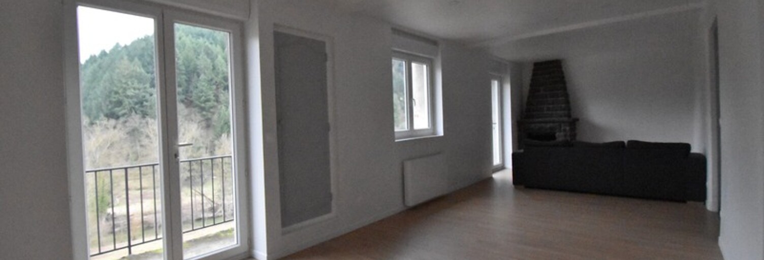 Appartement 3 Pièces 79 m² à louer à Saint-Martin-de-Valamas (07310)